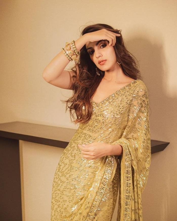 rhea chakraborty_teluguvox 1